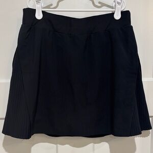 Mondetta The Tennis + Golf GRS Recycled Poly Side Pleat Skort in Black Size S